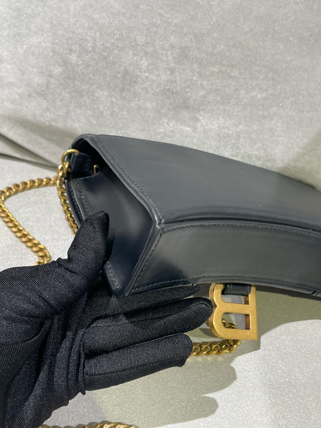 Balenciaga HOURGLASS Black 6560501QJ4M1000