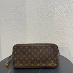 Louis Vuitton Shoulder Bag