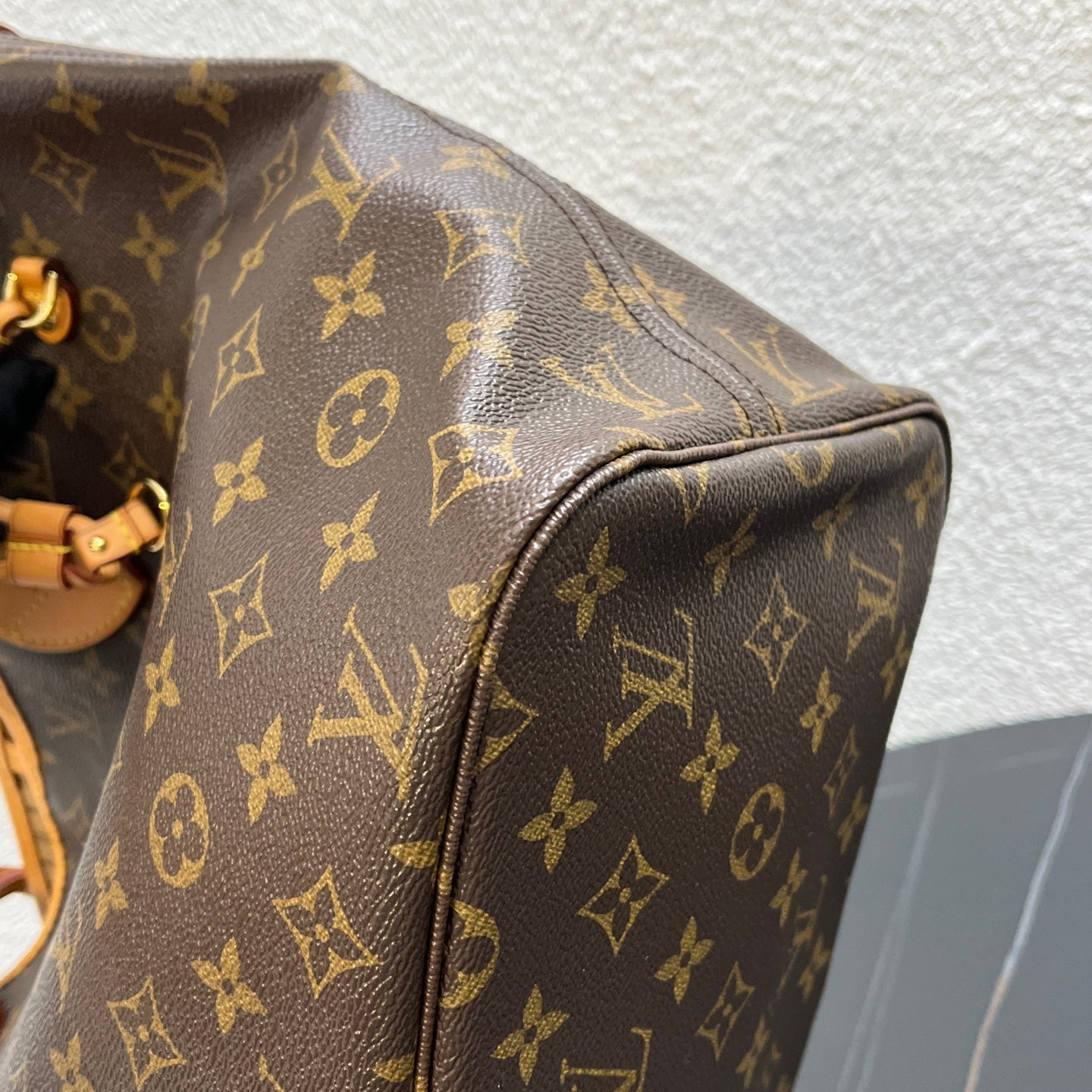 Louis Vuitton Shoulder Bag