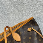 Louis Vuitton Shoulder Bag