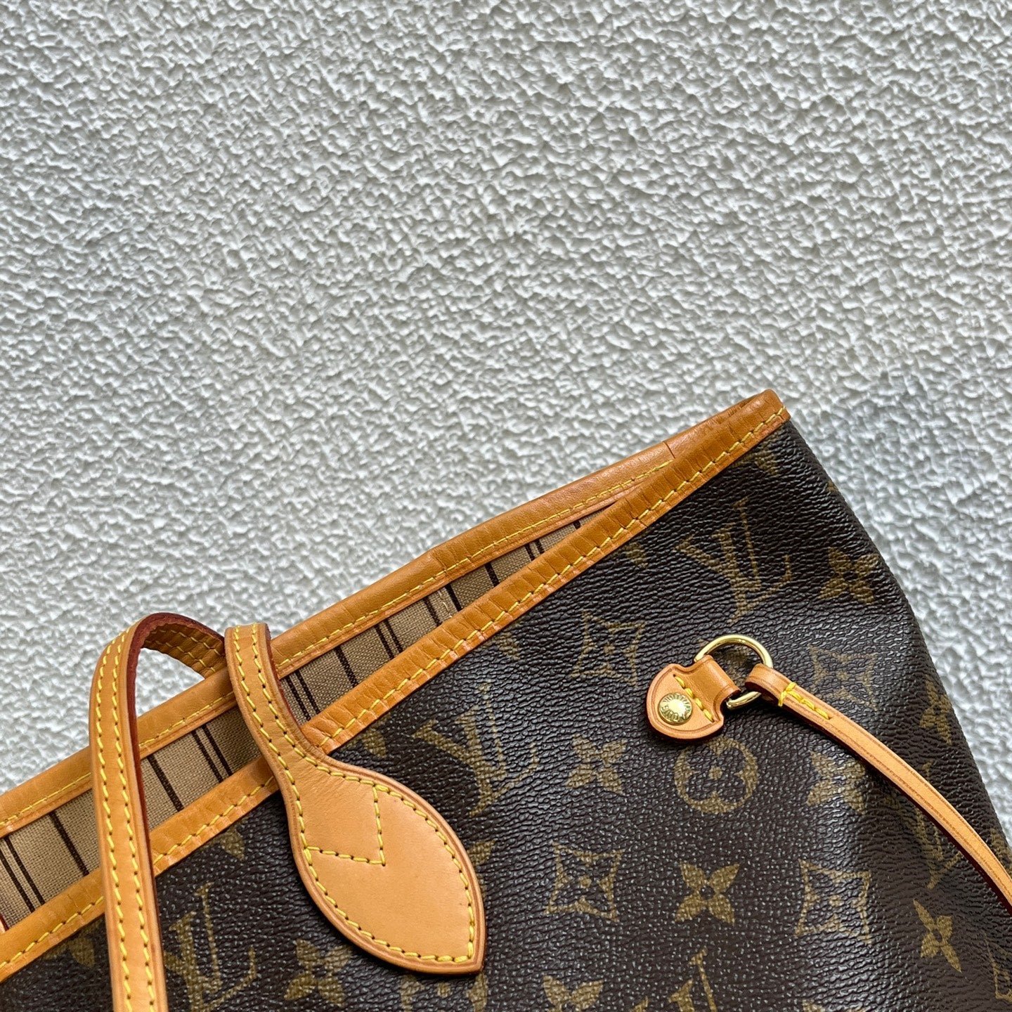 Louis Vuitton Shoulder Bag