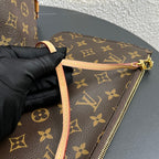 Louis Vuitton Shoulder Bag