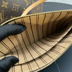 Louis Vuitton Shoulder Bag
