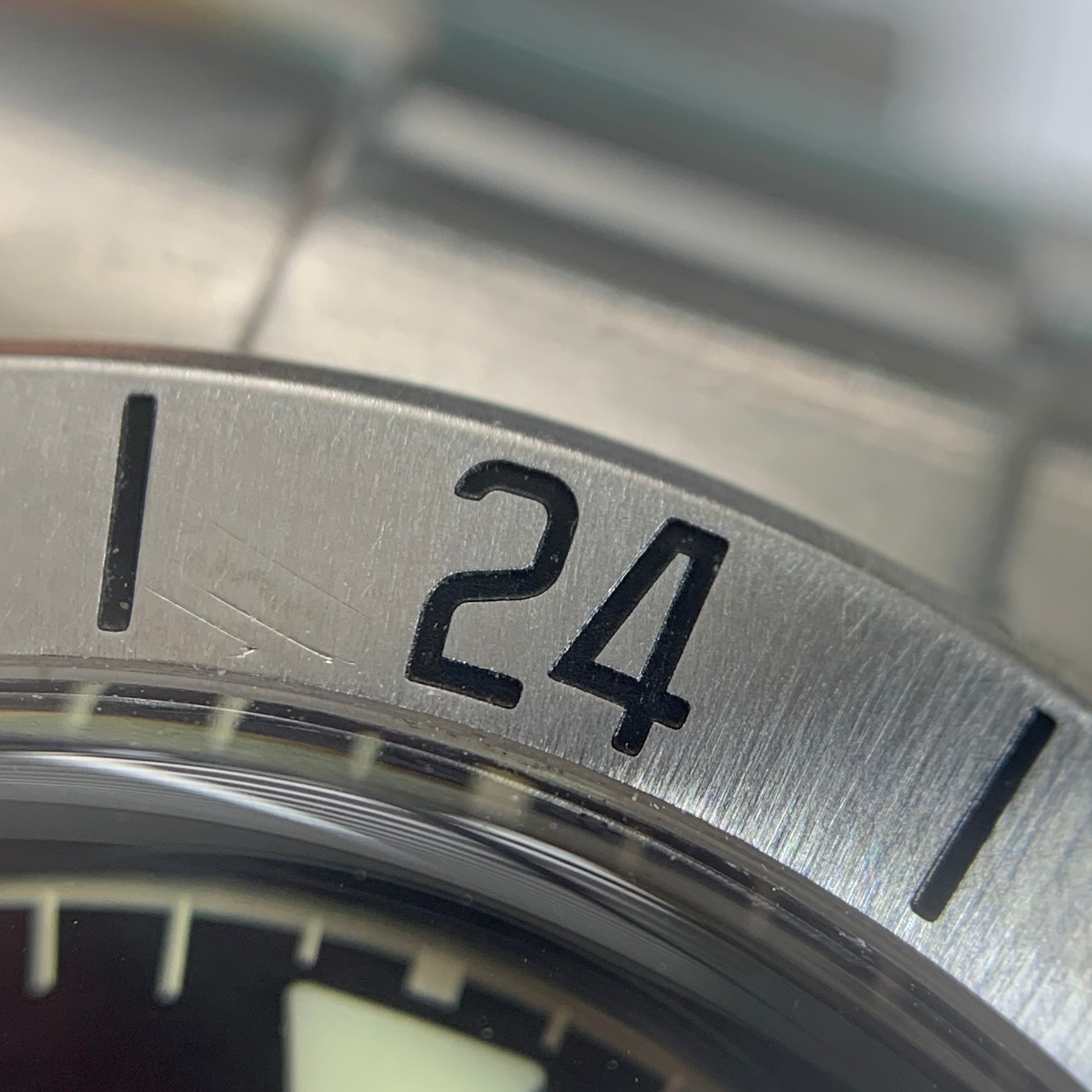 Tudor Biwan Professional Model 39 millimeters m79470-0001