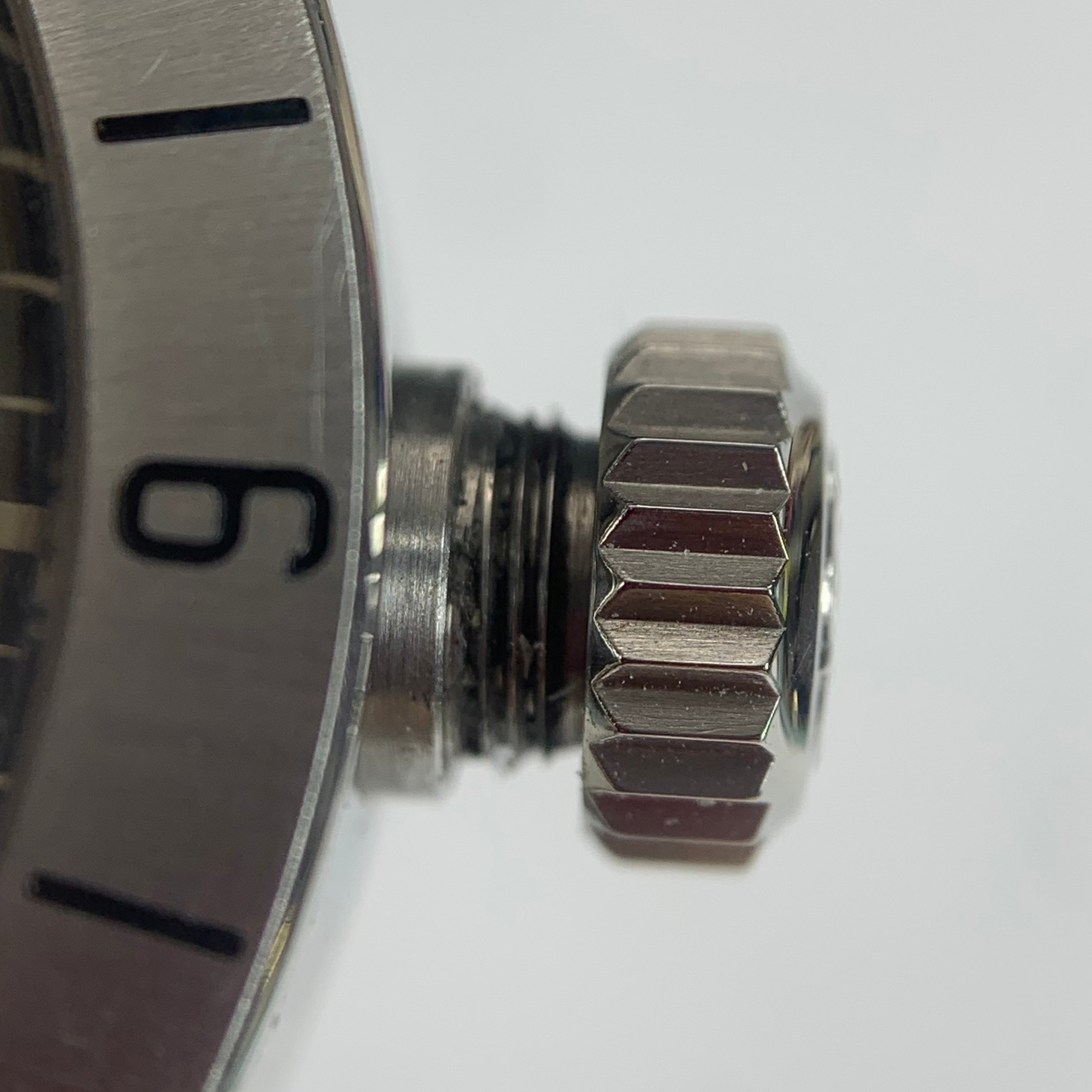 Tudor Biwan Professional Model 39 millimeters m79470-0001