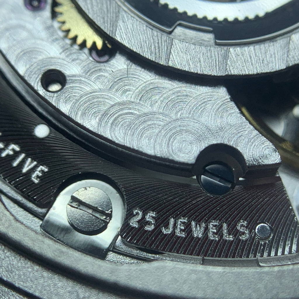 Breitling AvengerAutomaticGMT44NightMission 44 millimeters S32320101B1X1