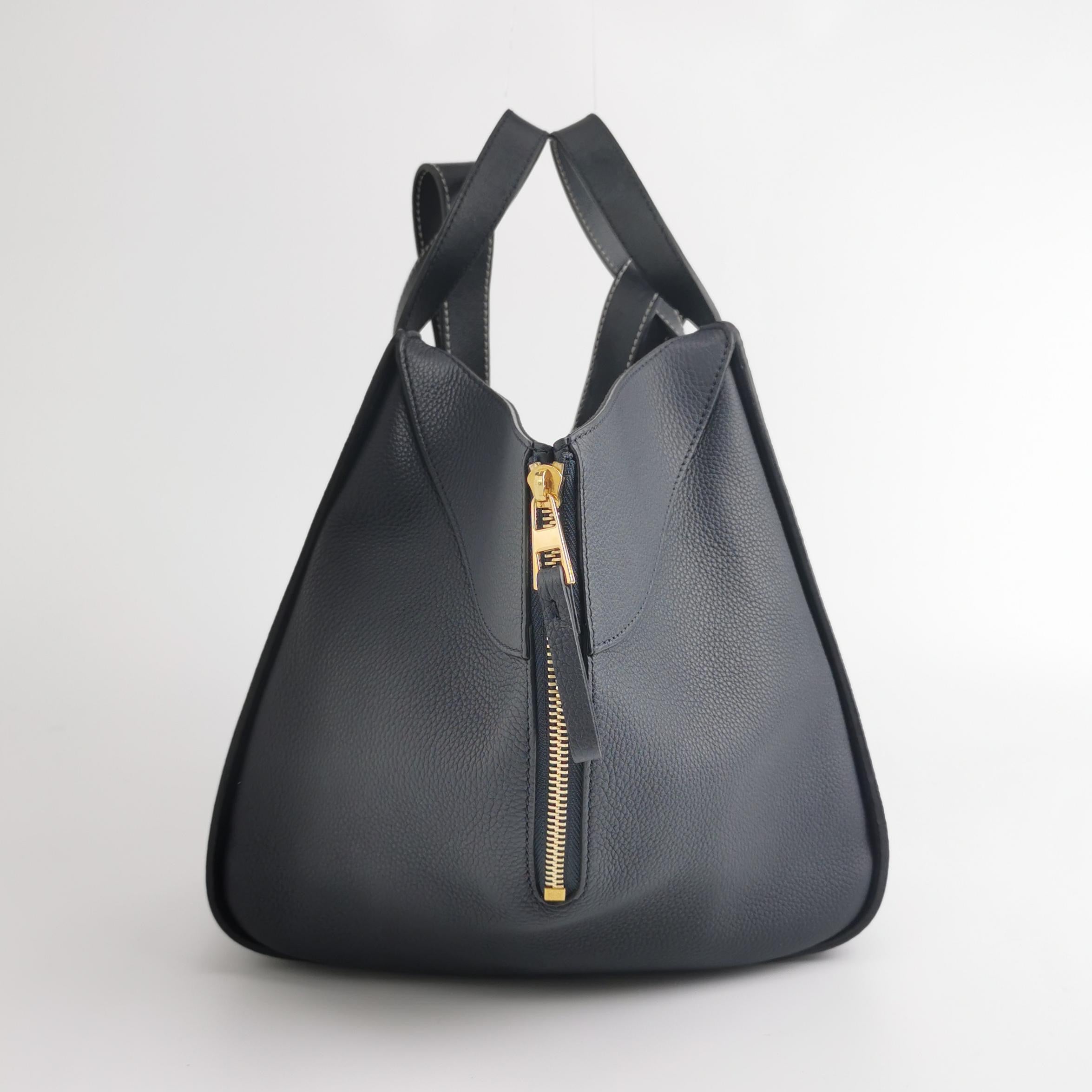 Loewe Shoulder Bag 38712KBT38-5605