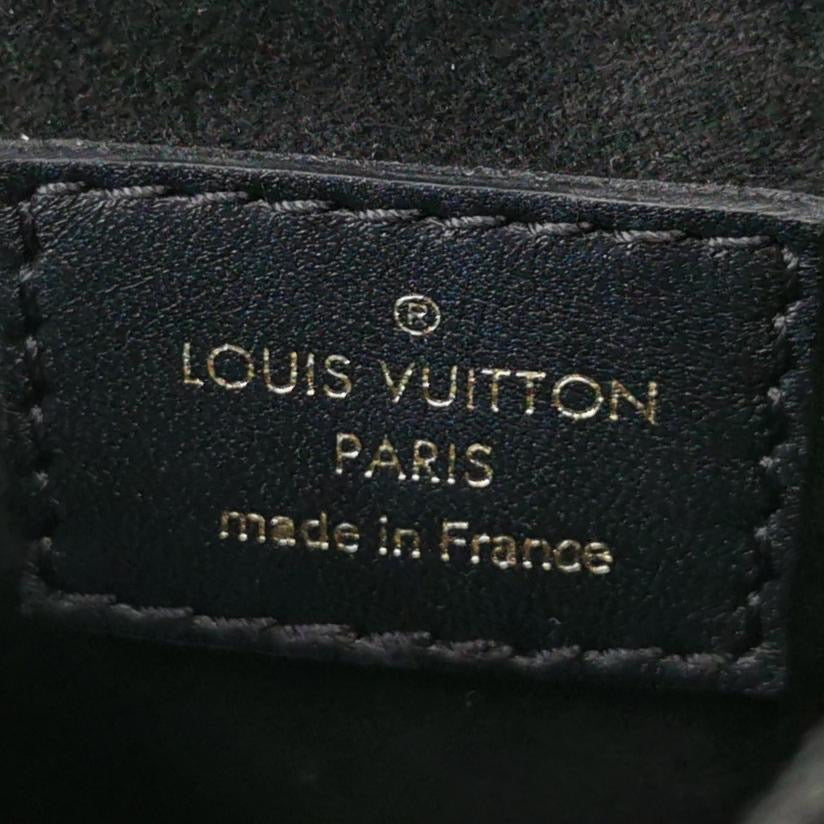 Louis Vuitton Crossbody M44141