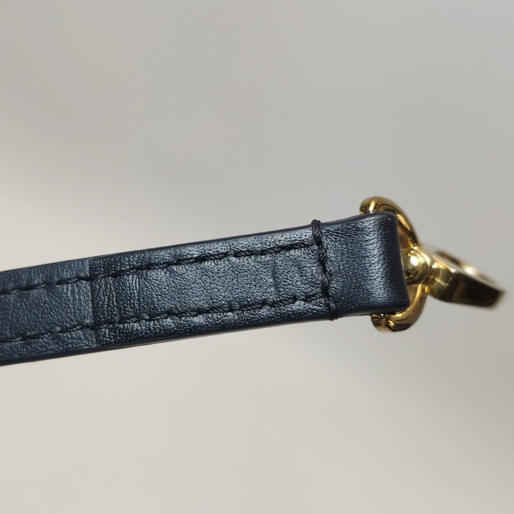 Louis Vuitton Crossbody M44141