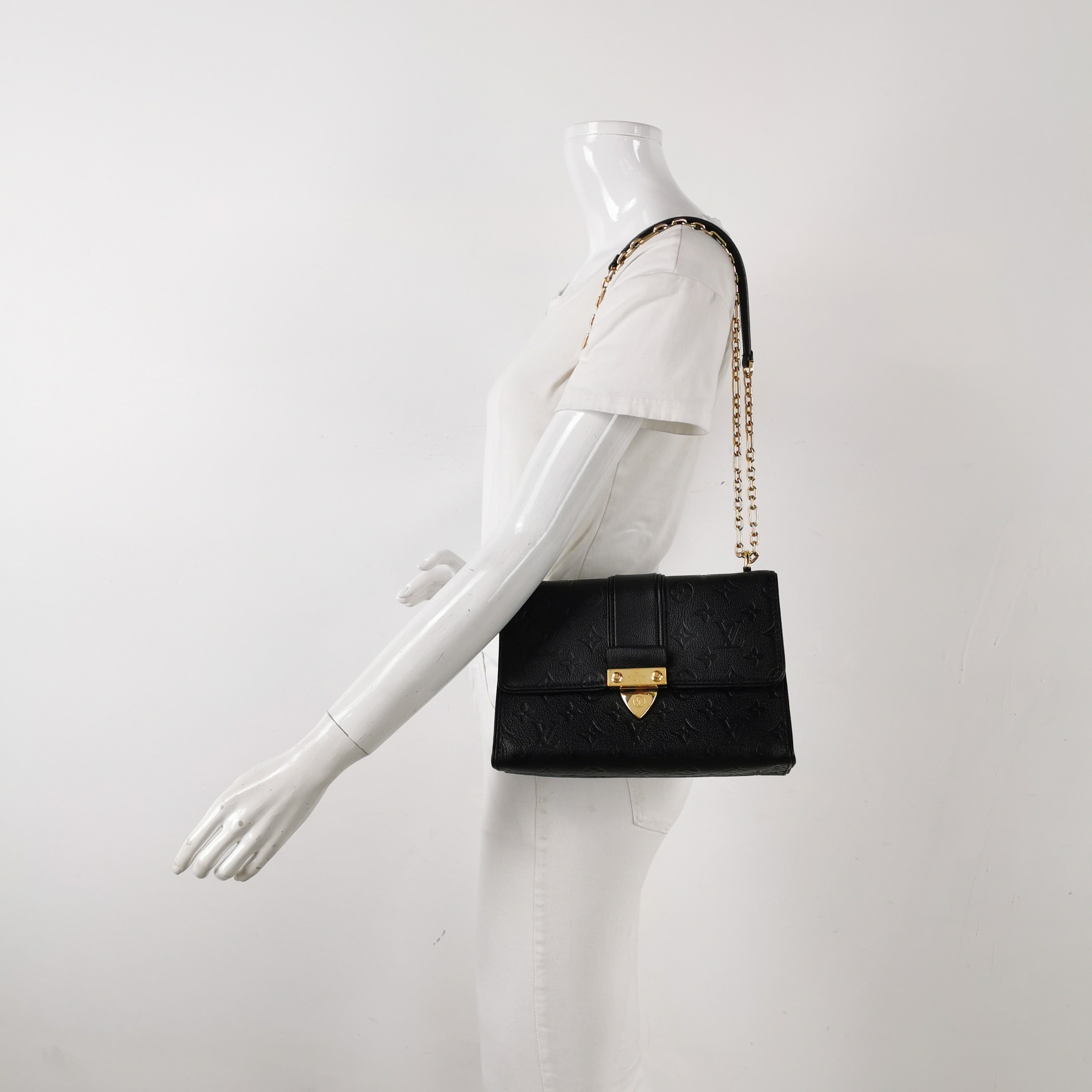 Louis Vuitton Shoulder Bag M43392