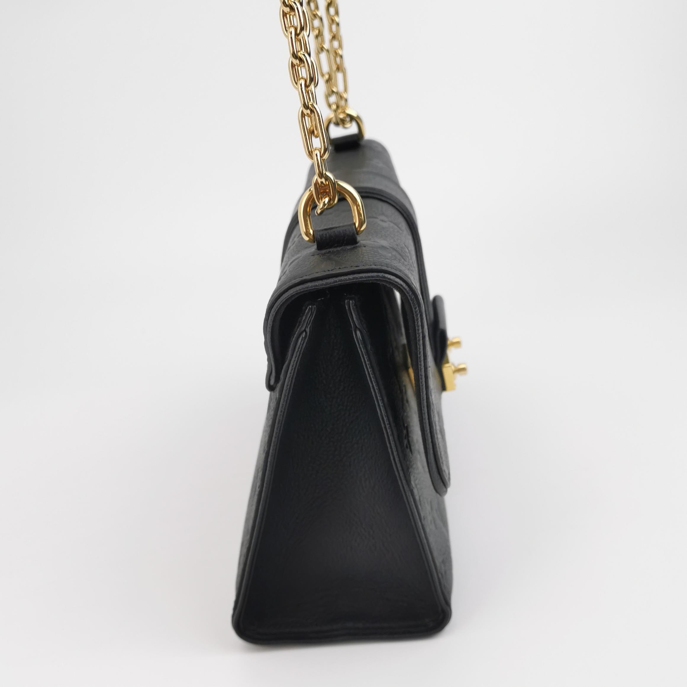 Louis Vuitton Shoulder Bag M43392