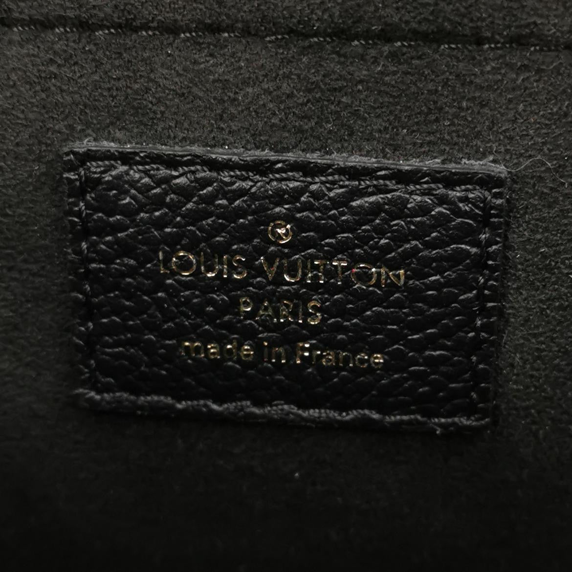 Louis Vuitton Shoulder Bag M43392