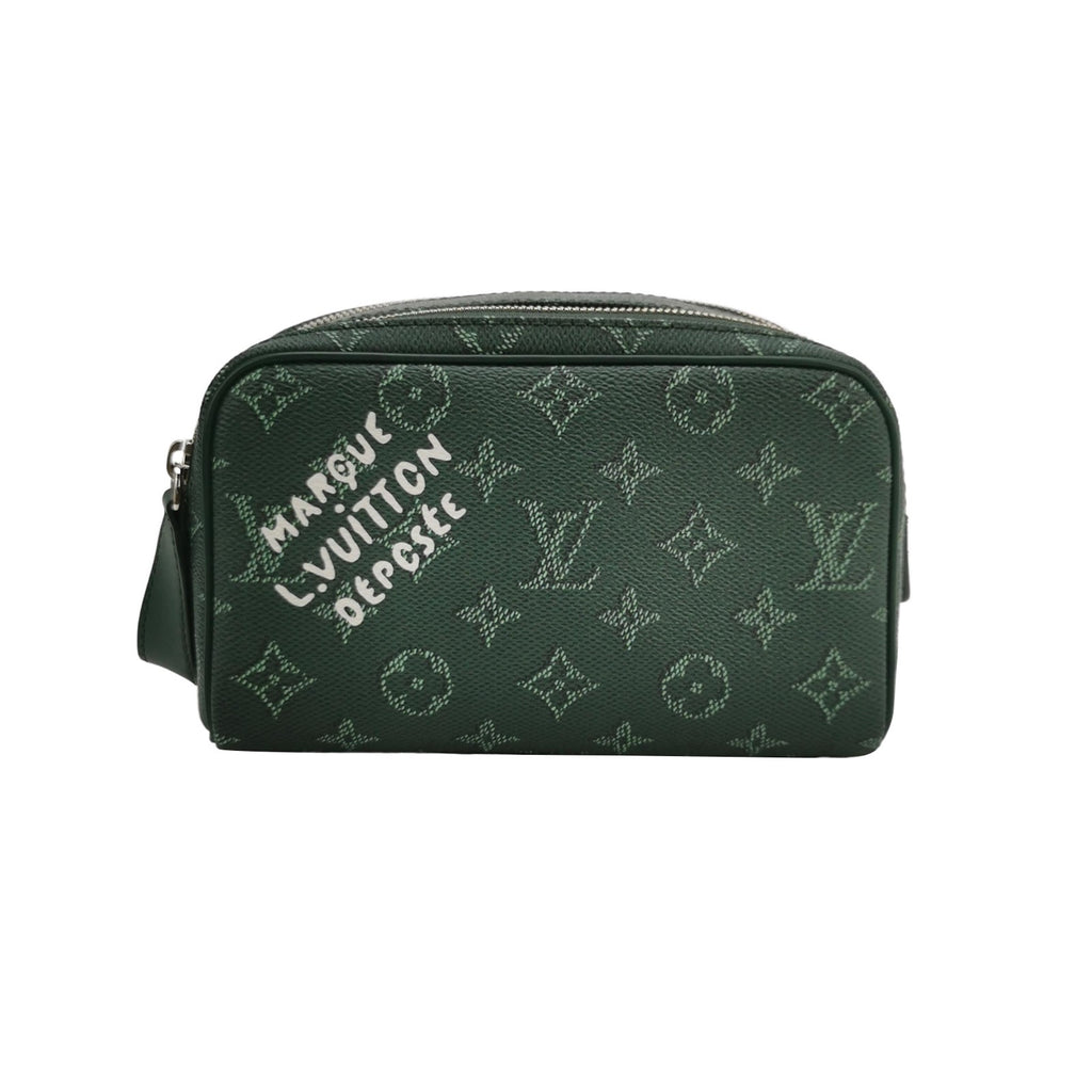 Louis Vuitton Clutch