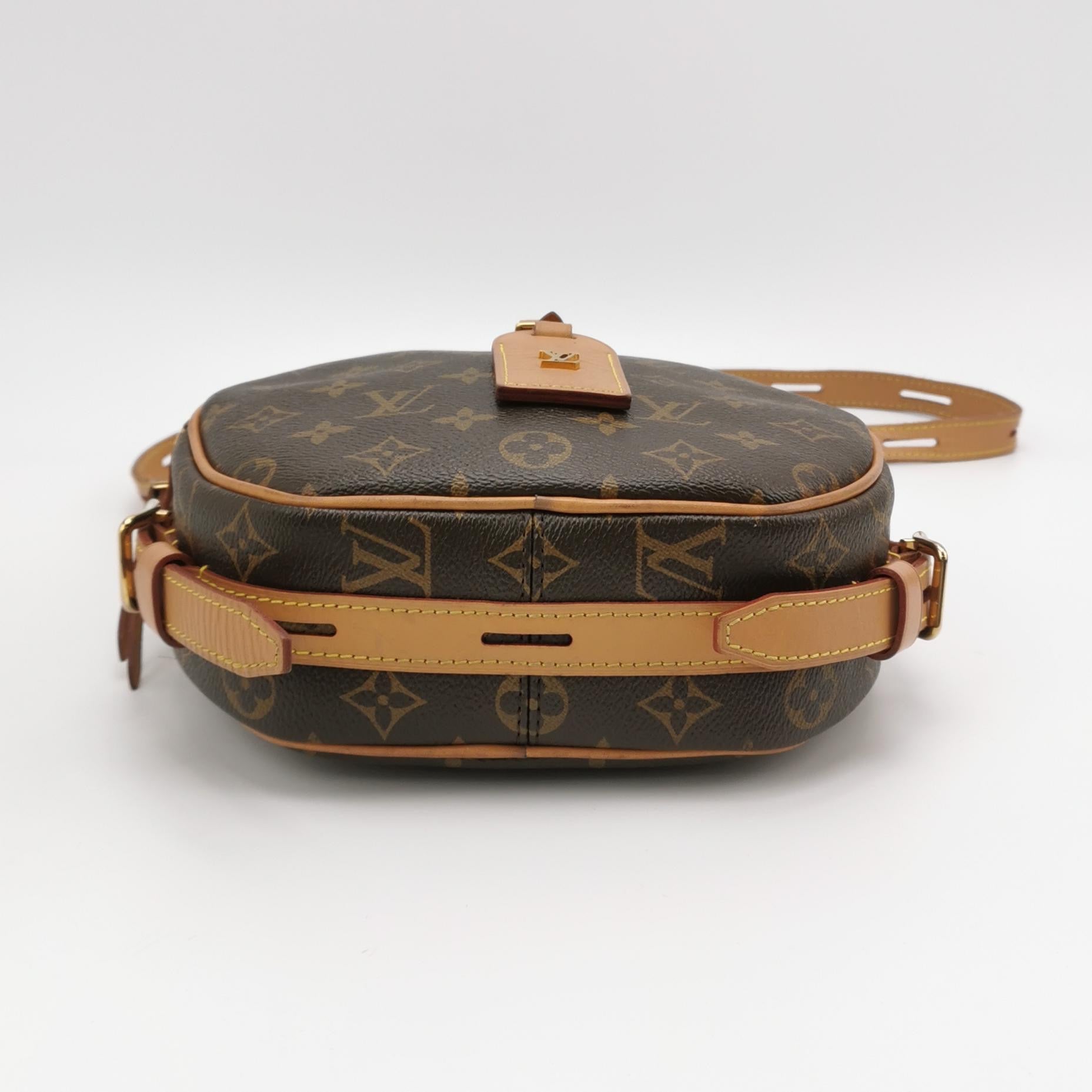 Louis Vuitton Boite Chapeau Souple Other Crossbody M45647