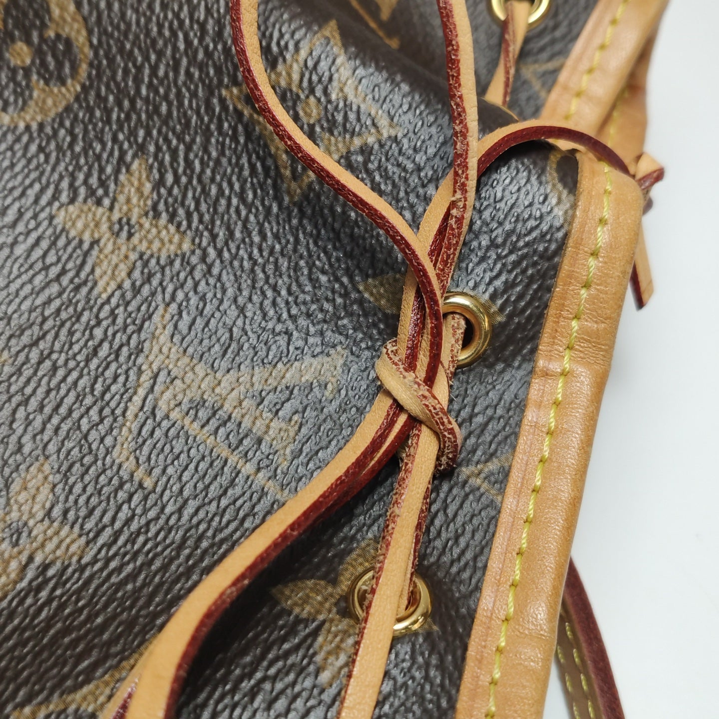 Louis Vuitton Crossbody M41346