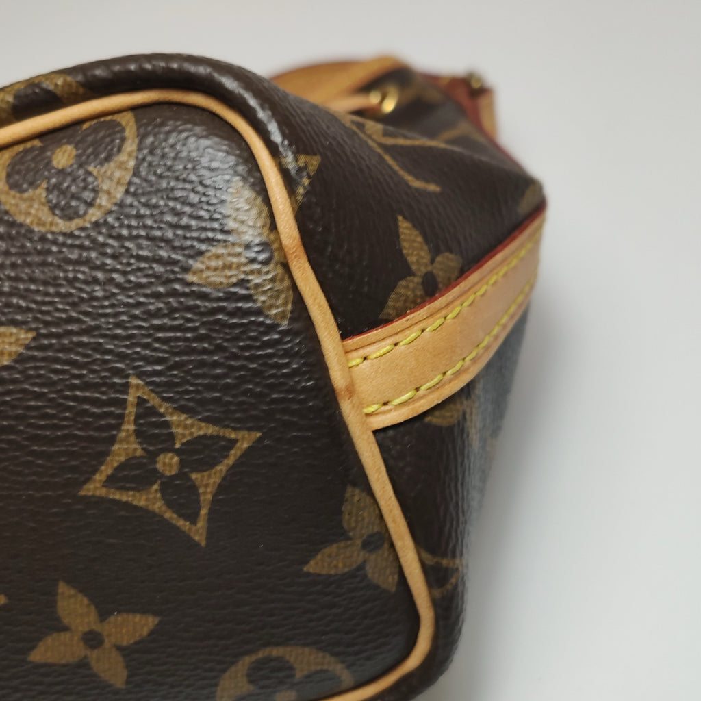Louis Vuitton Crossbody M41346