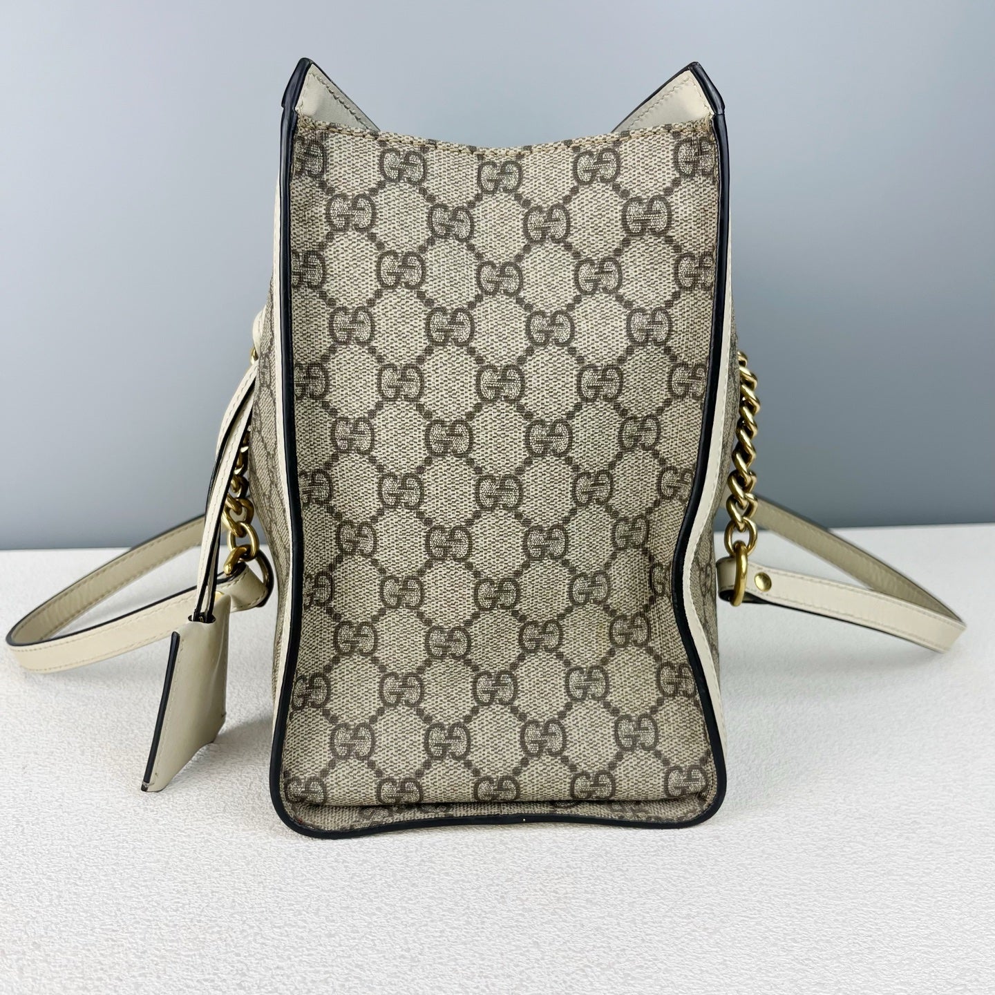 Gucci Padlock Series White 479197 KHNKG 9761