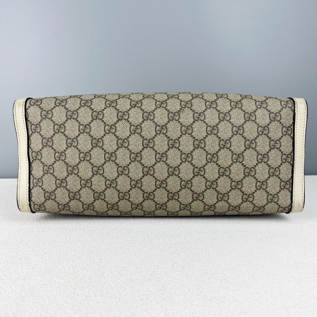 Gucci Padlock Series White 479197 KHNKG 9761