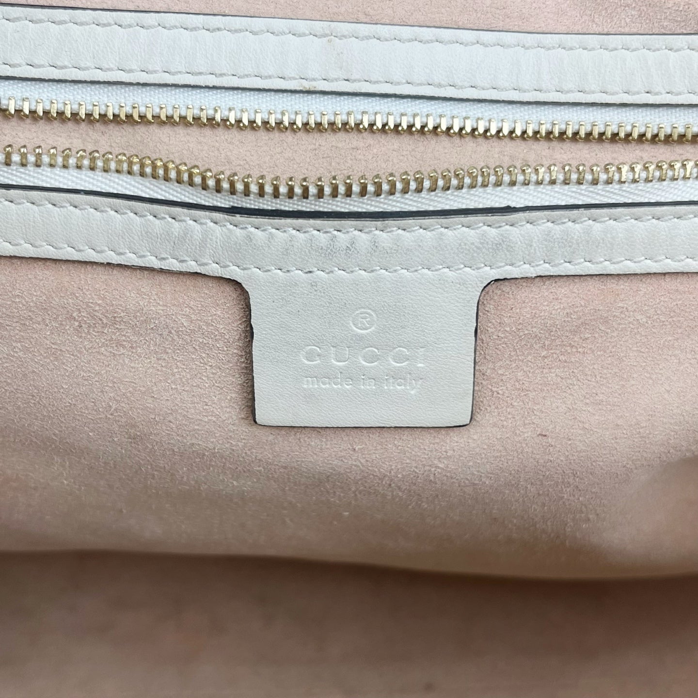 Gucci Padlock Series White 479197 KHNKG 9761