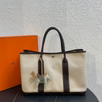 Hermes Canvas 915747