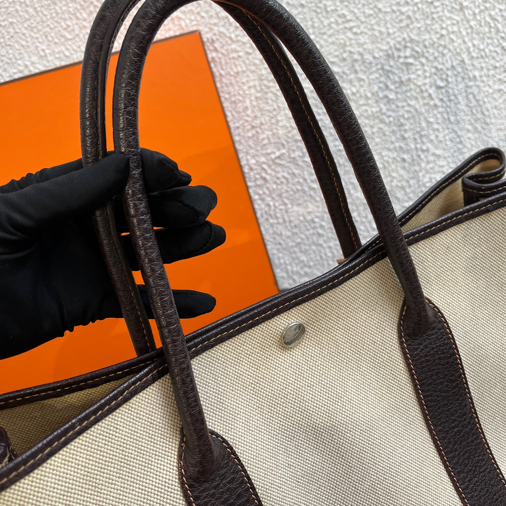 Hermes Canvas 915747