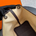 Hermes Canvas 915747
