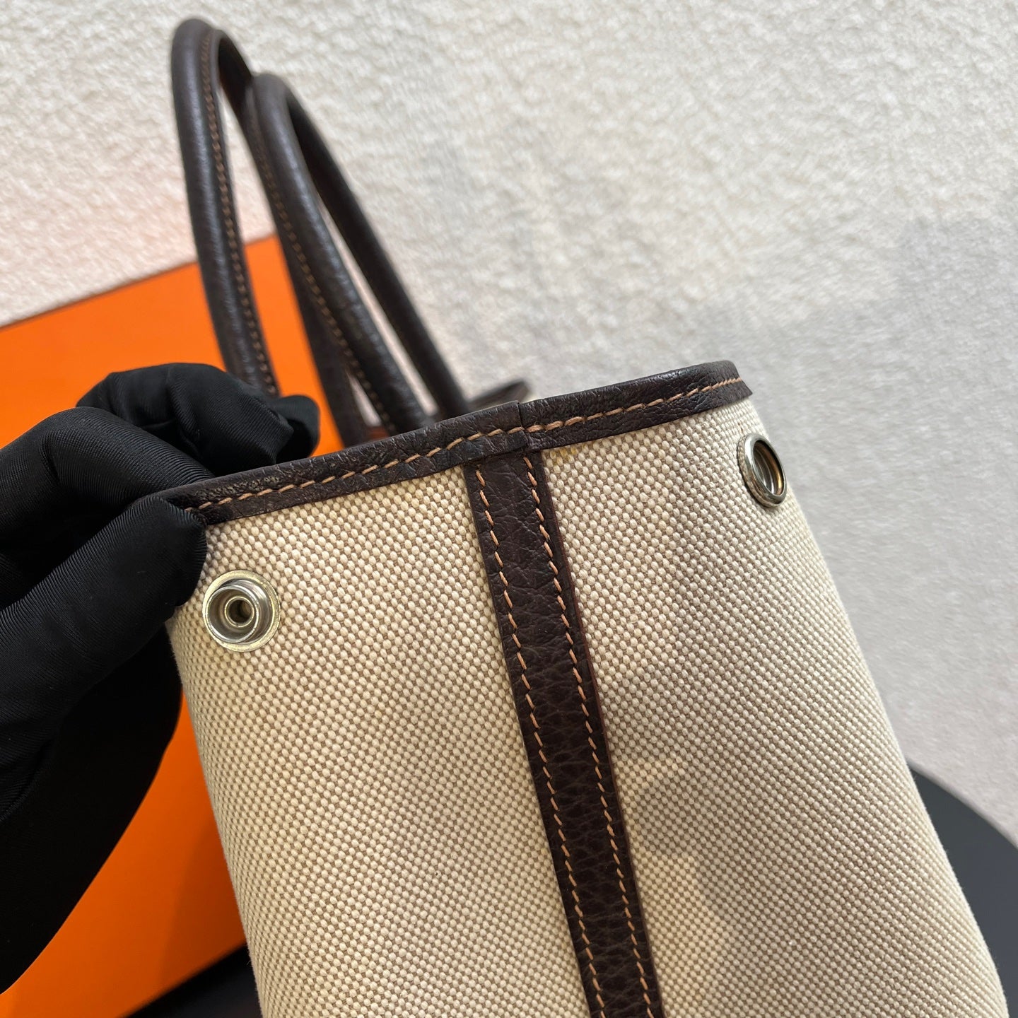 Hermes Canvas 915747
