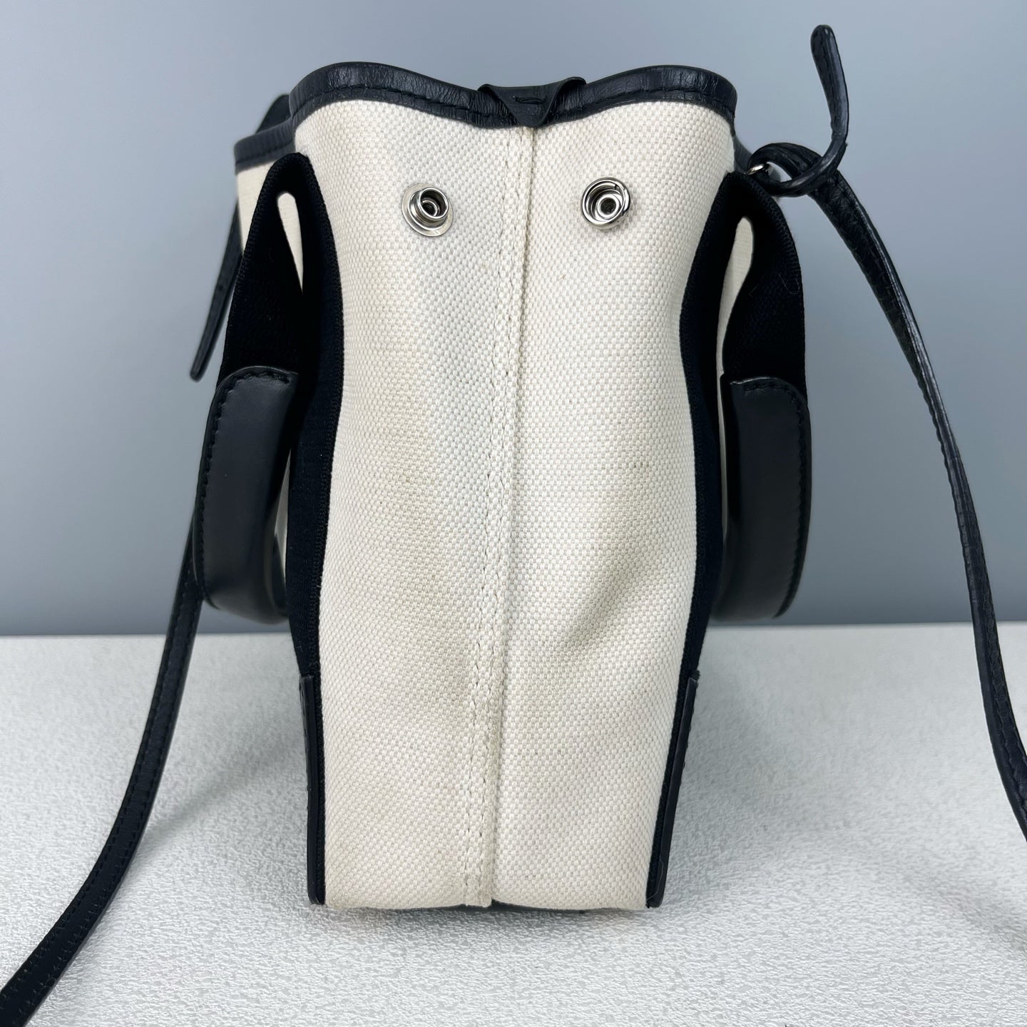 Balenciaga NAVY Canvas 3903462HH3N9260