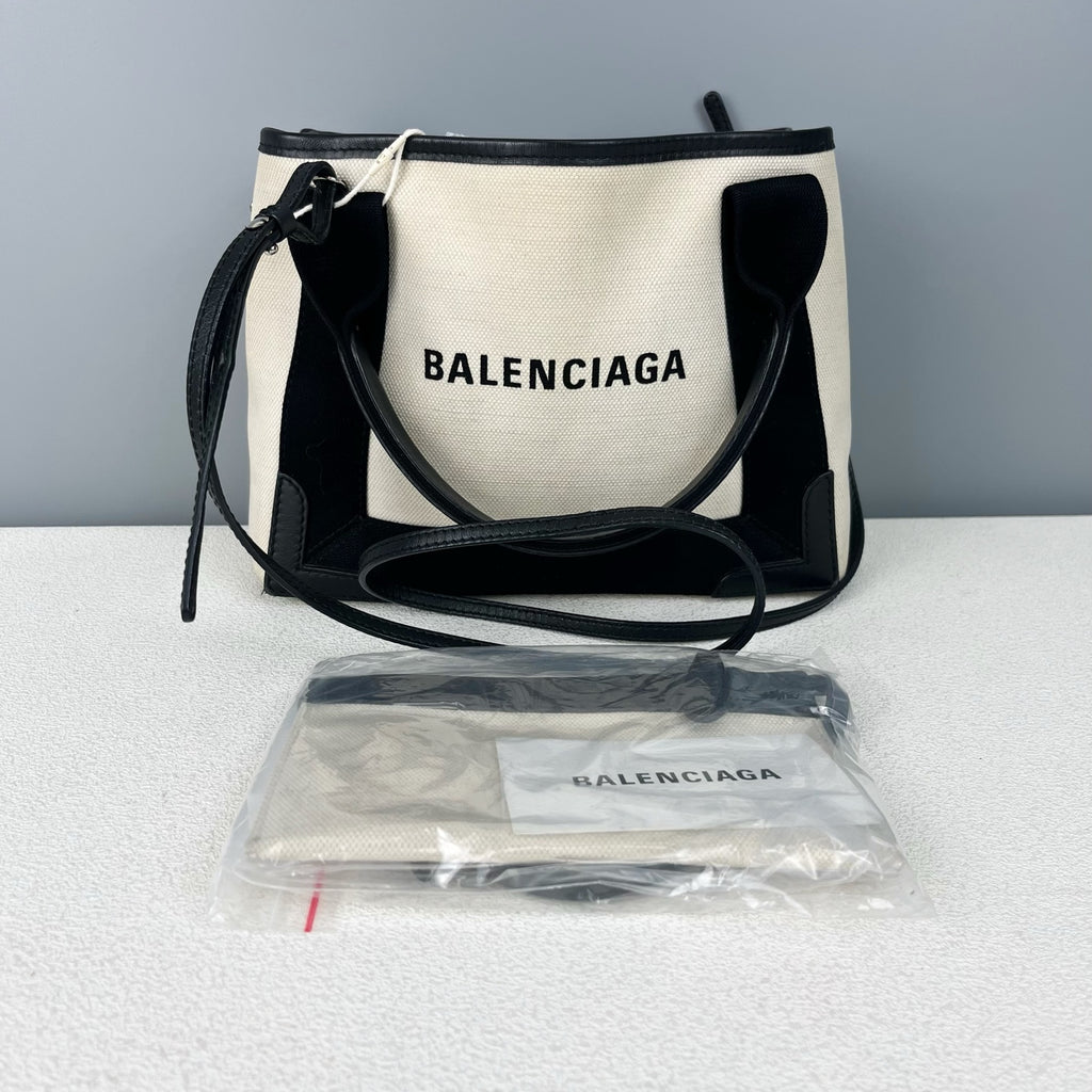 Balenciaga NAVY Canvas 3903462HH3N9260