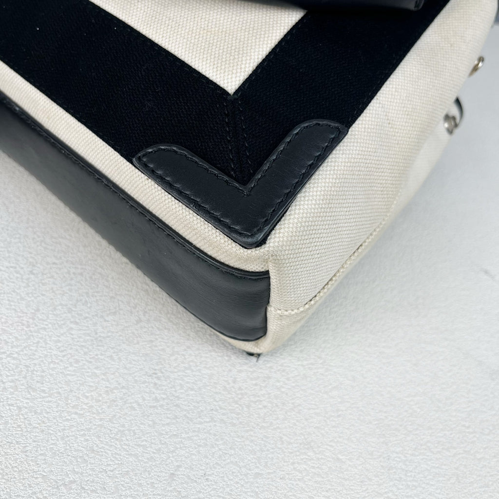Balenciaga NAVY Canvas 3903462HH3N9260