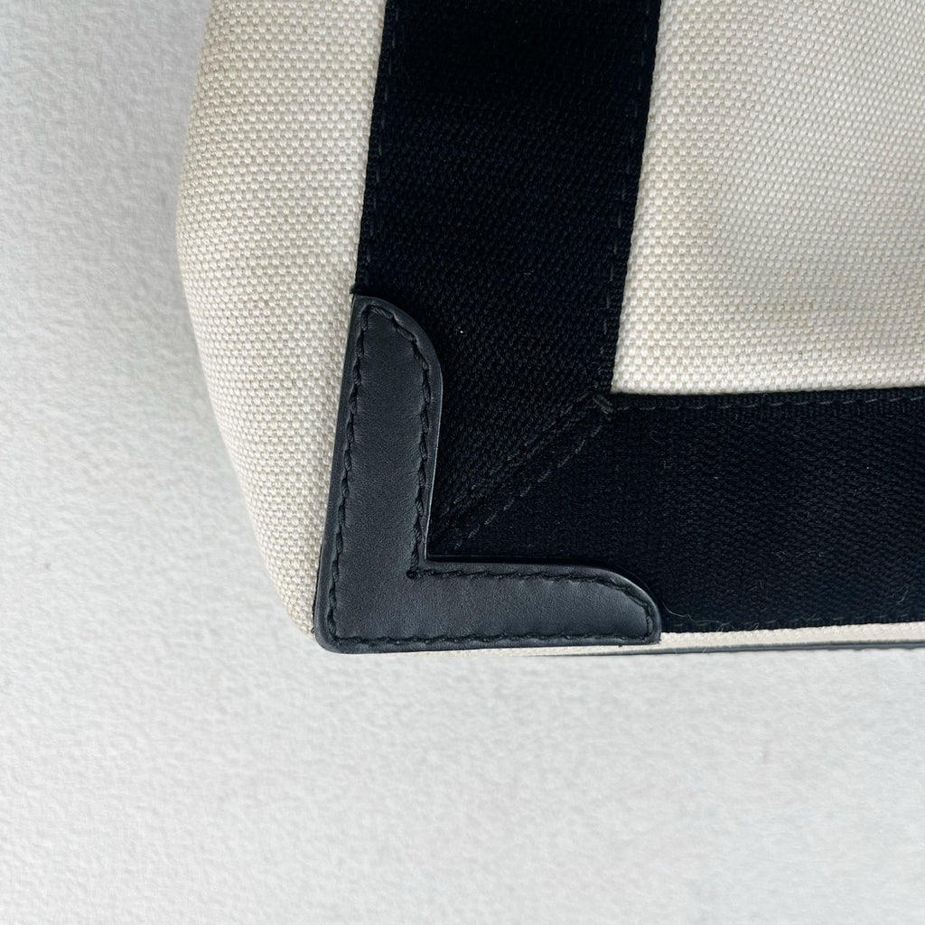 Balenciaga NAVY Canvas 3903462HH3N9260