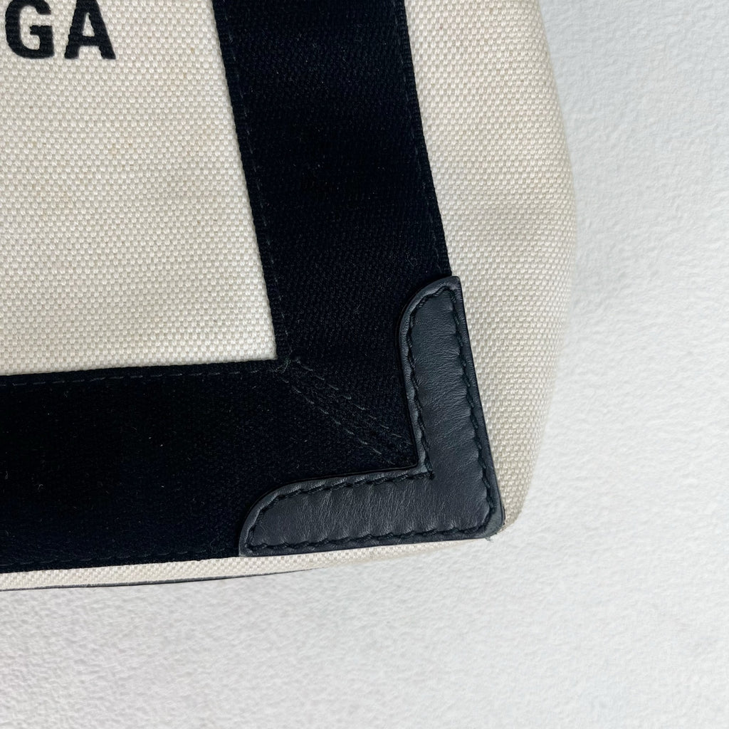 Balenciaga NAVY Canvas 3903462HH3N9260