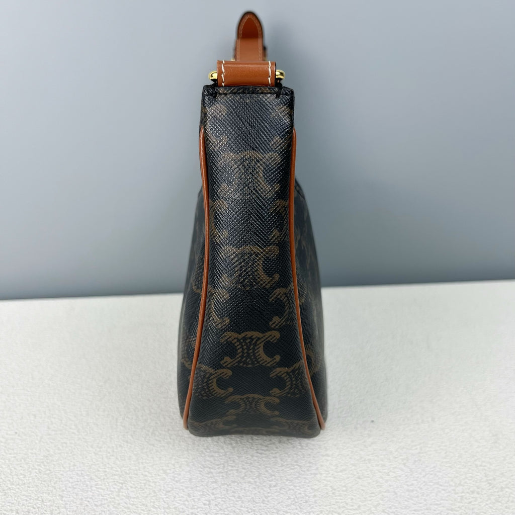 Celine 193952BZJ.27ED