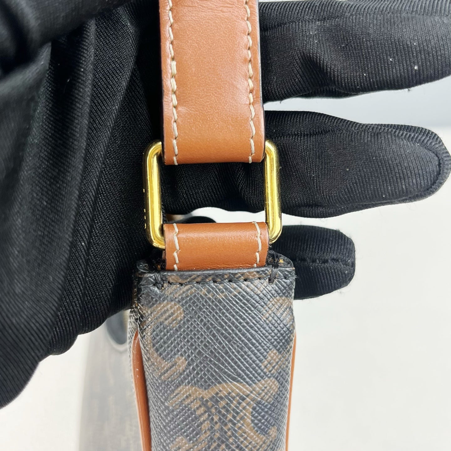 Celine 193952BZJ.27ED