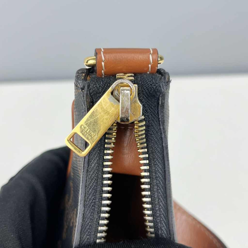 Celine 193952BZJ.27ED