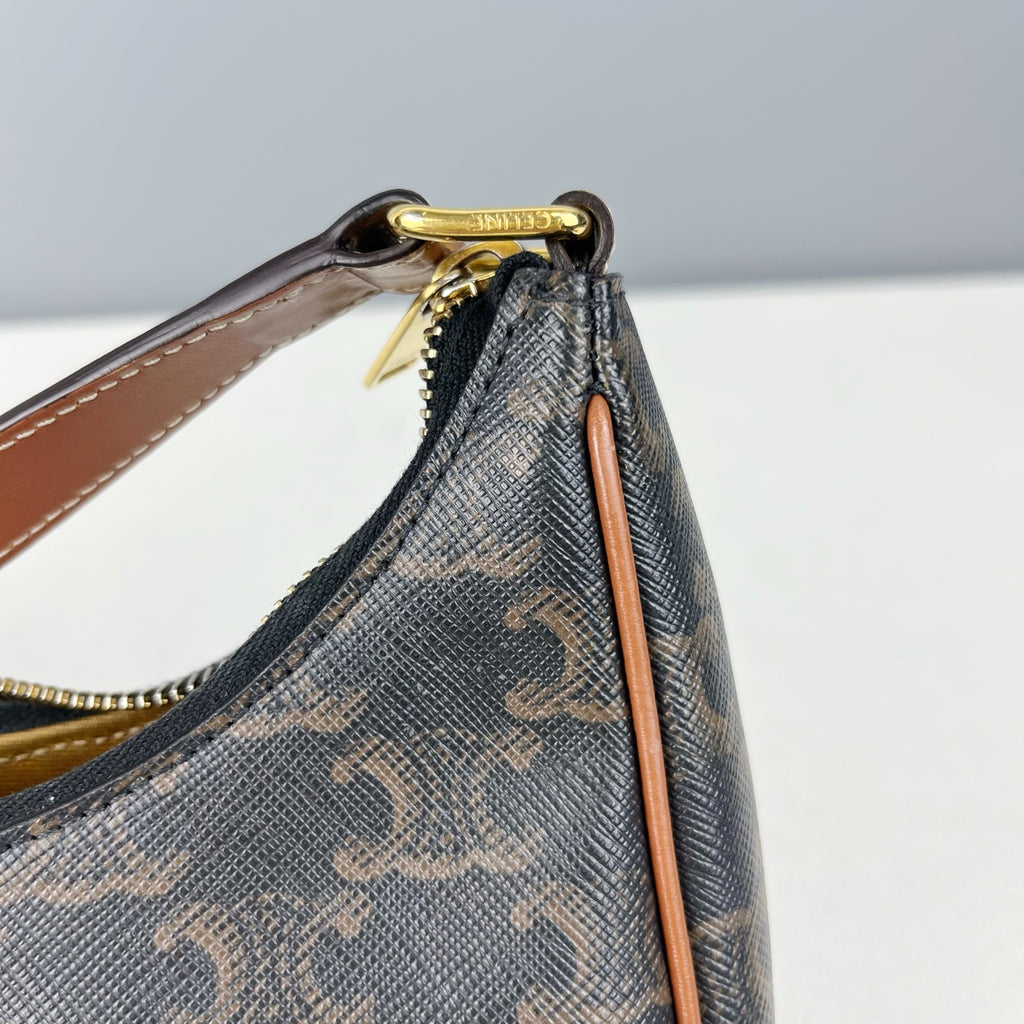 Celine 193952BZJ.27ED