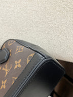 Louis Vuitton Crossbody