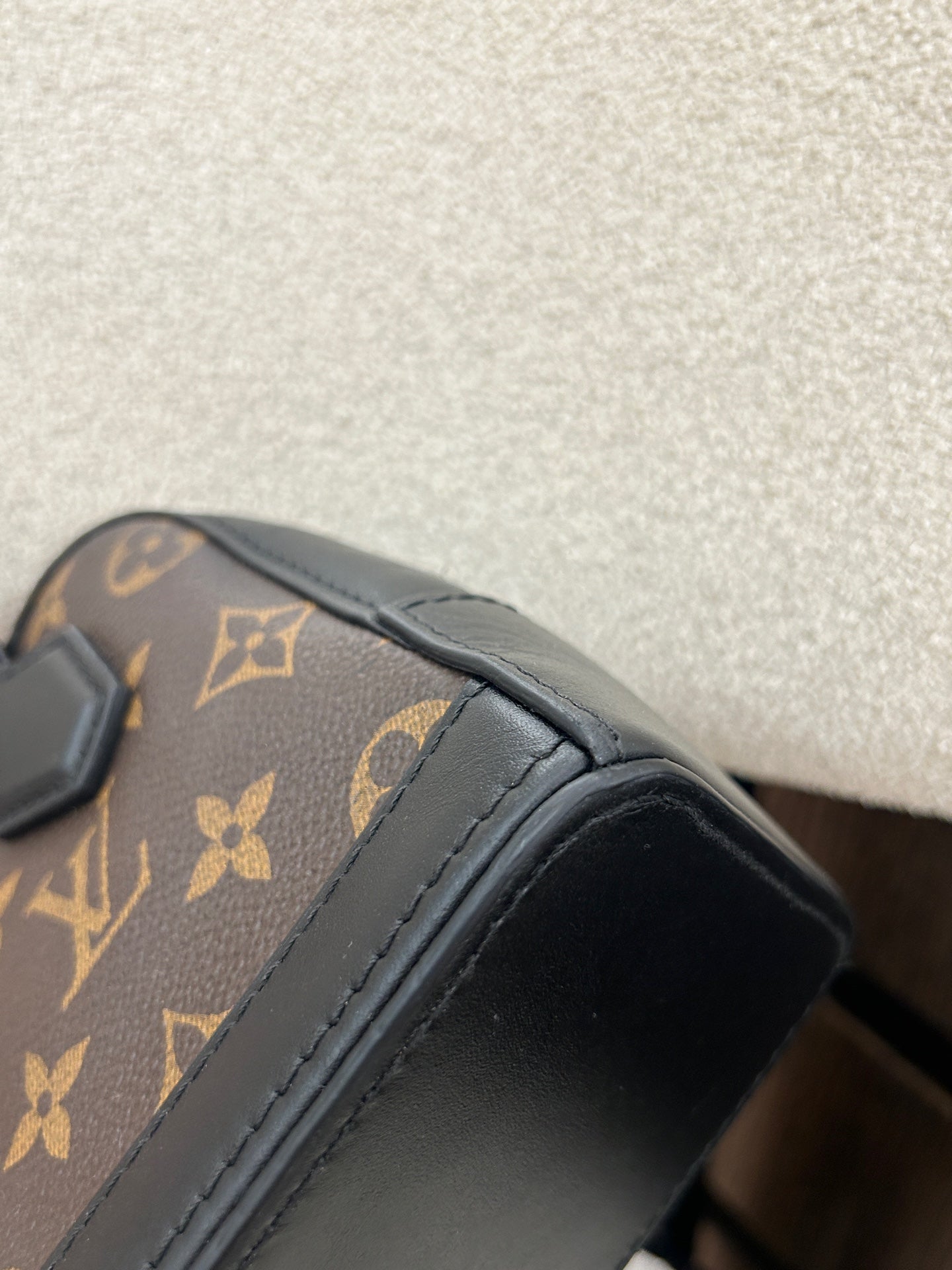 Louis Vuitton Crossbody