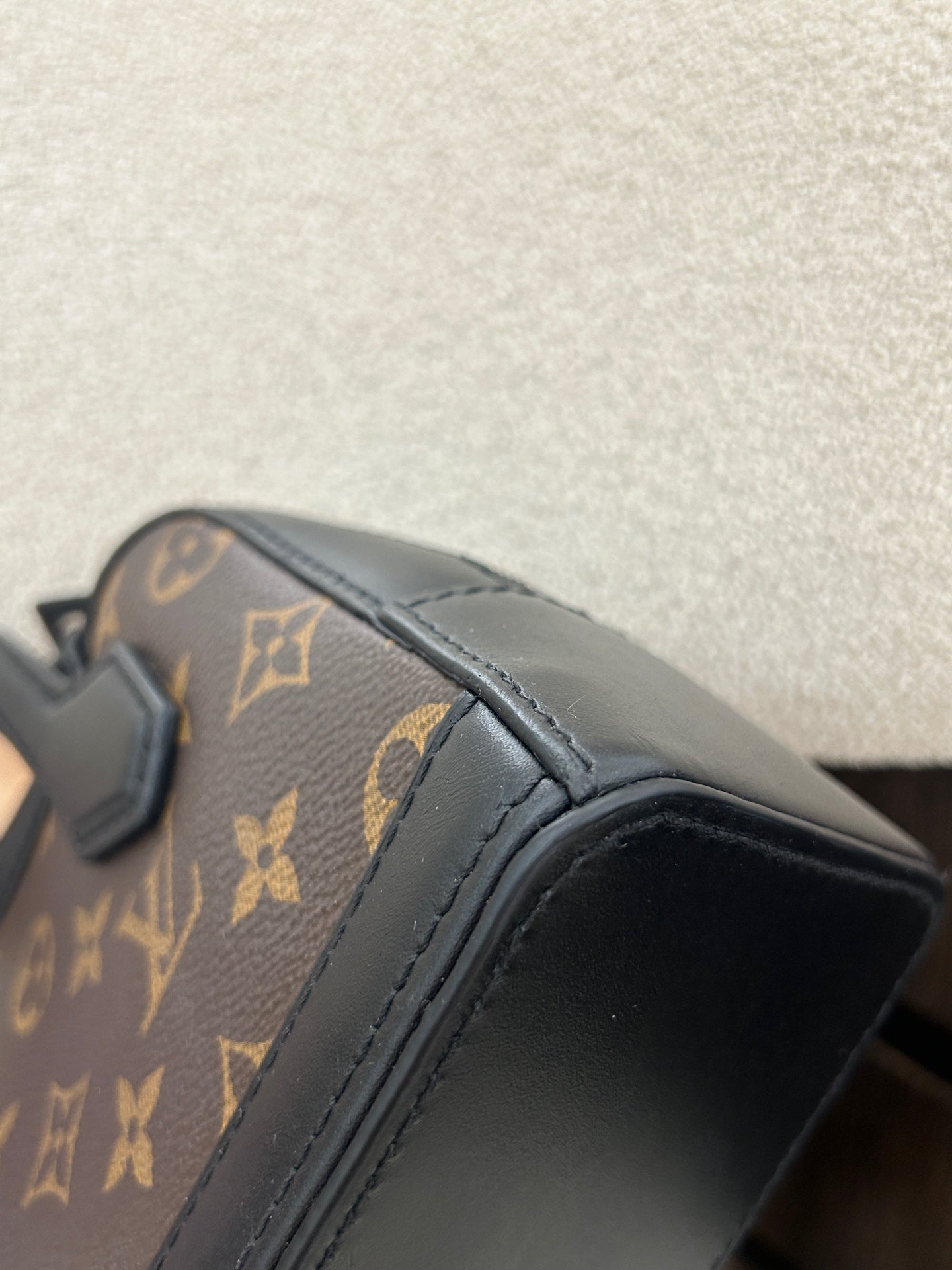 Louis Vuitton Crossbody