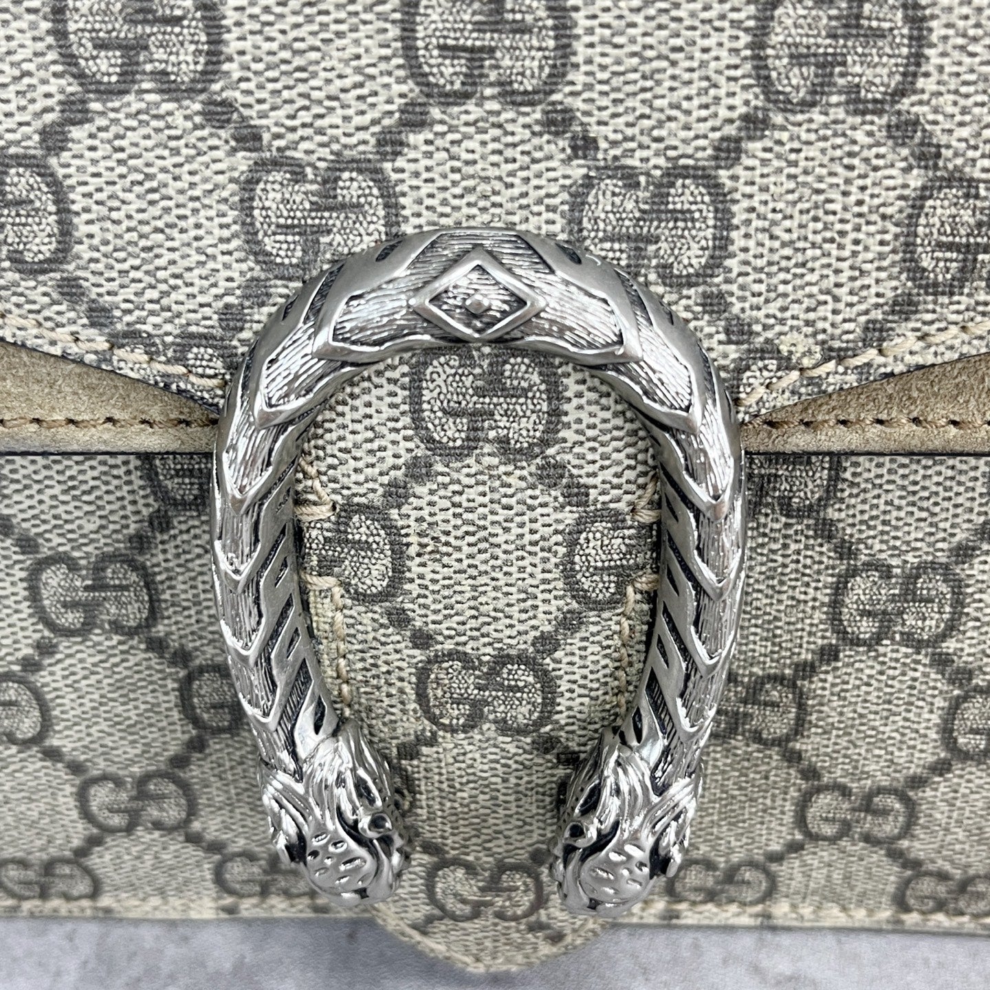 Gucci Dionysus Collection Brown 421970 KHNRN 8642