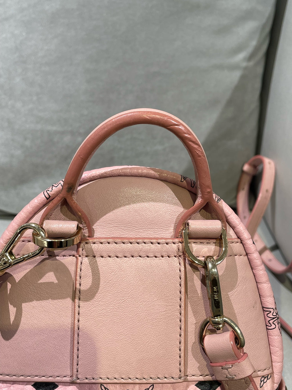 MCM Stark Bebe Boo Visetos Side-Trimmed Rivet Backpack Pink Backpack MMKEAVE17PZ001