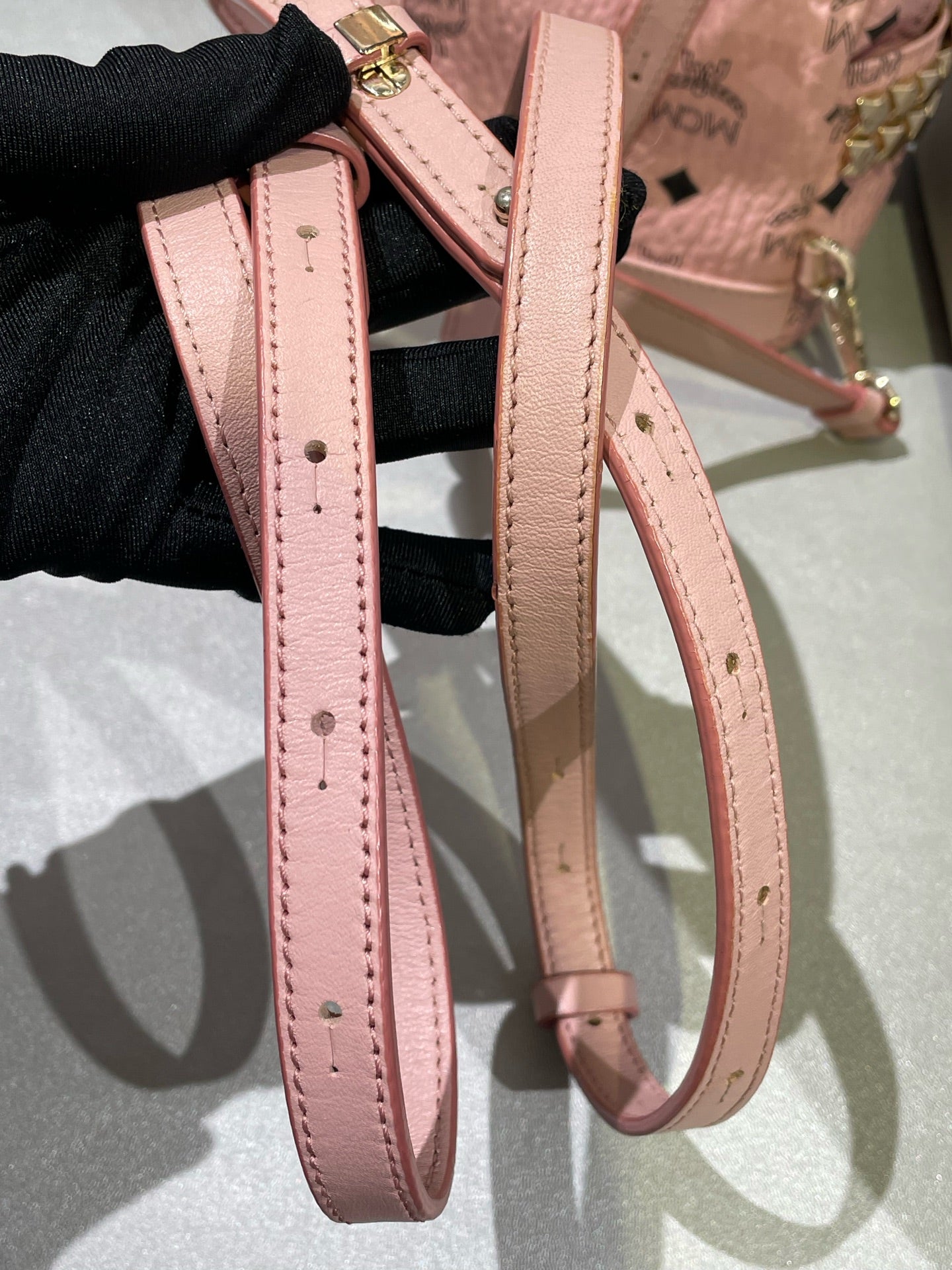 MCM Stark Bebe Boo Visetos Side-Trimmed Rivet Backpack Pink Backpack MMKEAVE17PZ001