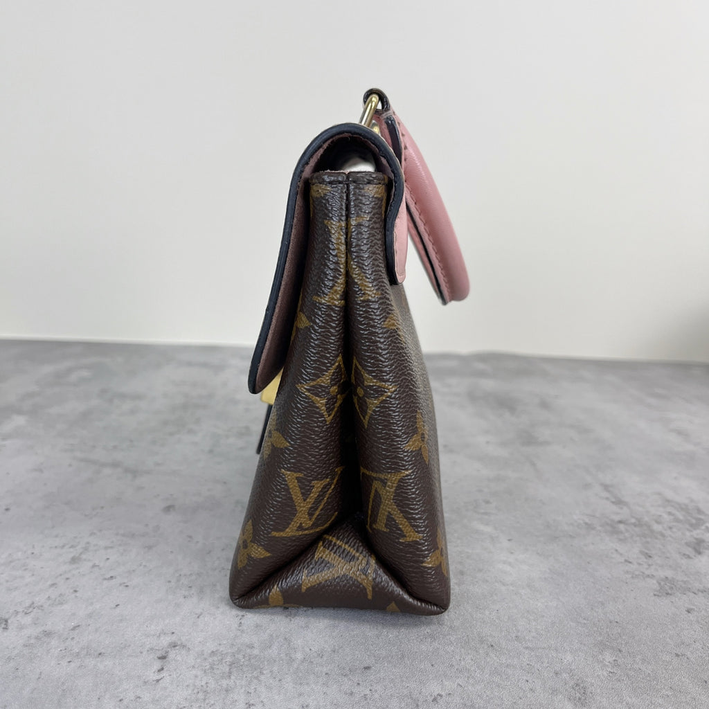 Louis Vuitton Pink M44080