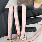 Louis Vuitton Pink M44080