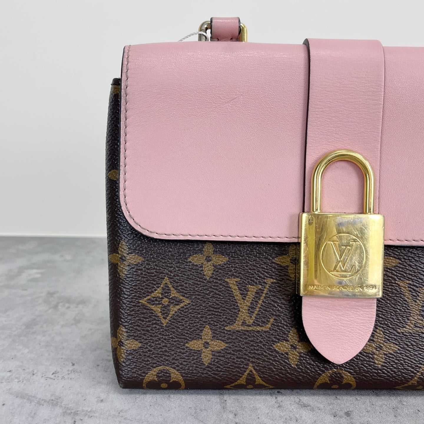 Louis Vuitton Pink M44080
