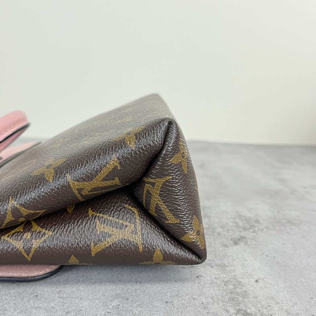 Louis Vuitton Pink M44080