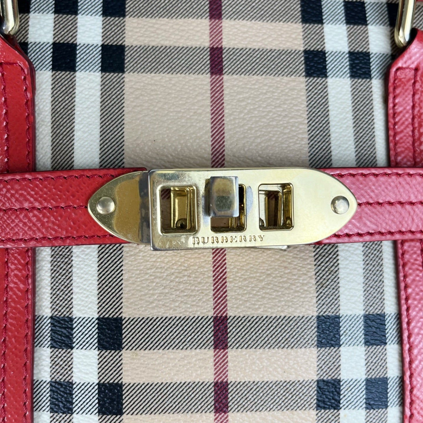 Burberry Red 39032661