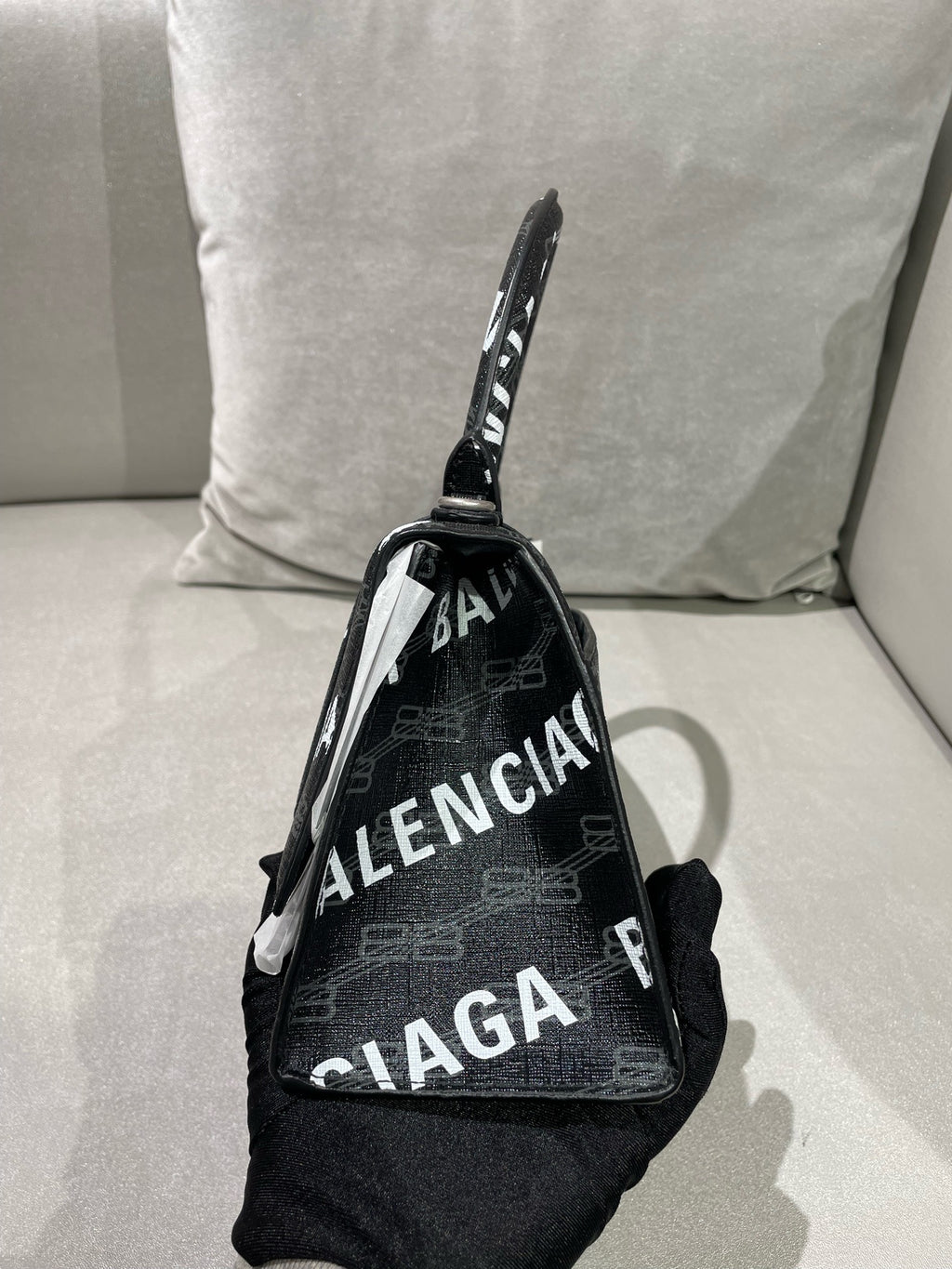 Balenciaga Black Crossbody 593546210H81060