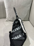 Balenciaga Black Crossbody 593546210H81060