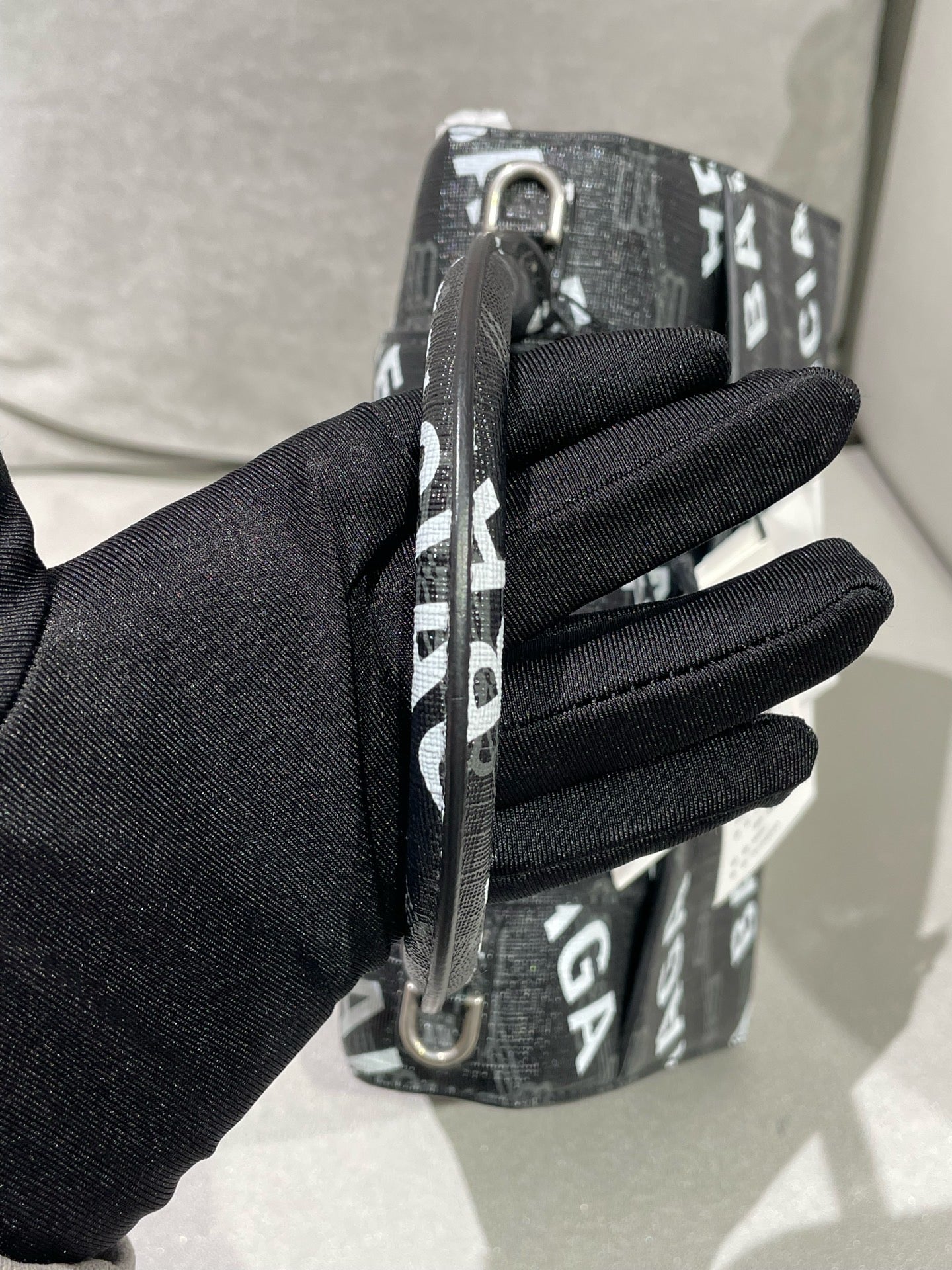 Balenciaga Black Crossbody 593546210H81060